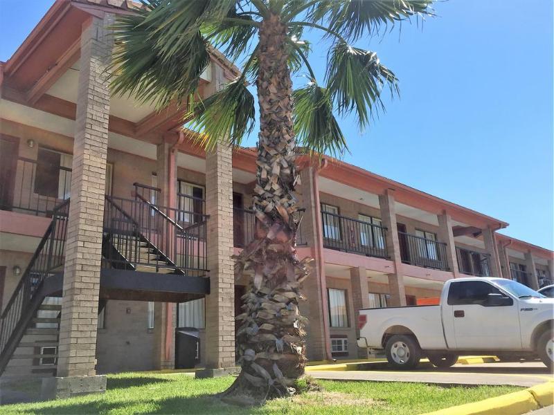 Relax Inn Channelview Exterior photo