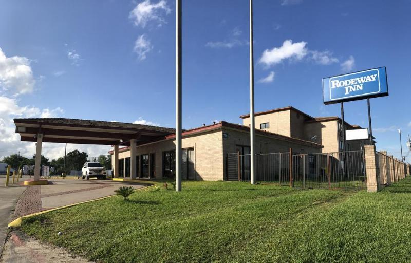 Relax Inn Channelview Exterior photo